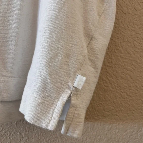 Free Assembly White Collared T-shirt - Picture 2 of 8